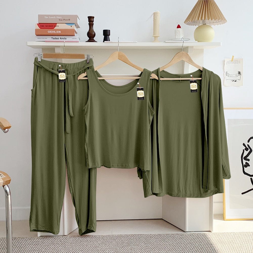 Three Queen ladies' night suit with 3-piece inner gown and trousers, displayed in a cozy and comfortable sleepwear set.