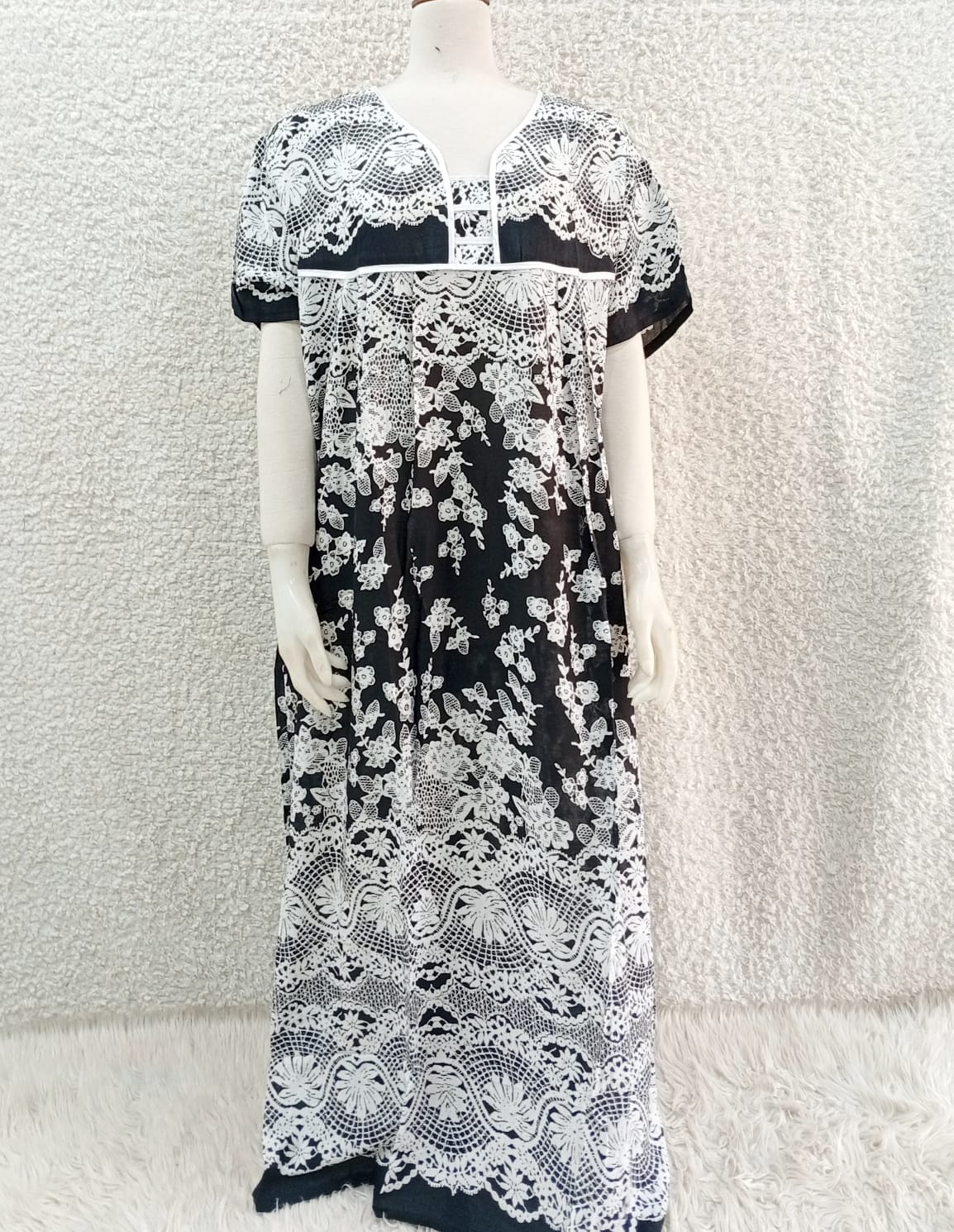 Printed Lilan long nighty from Nextry.pk, soft fabric, floral pattern, full-length with long sleeves, comfortable sleepwear.
